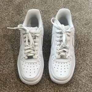Nike White Women's Sneakers